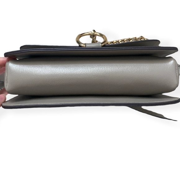 BRAND NEW Faye Style Crossbody Bag - Picture 5 of 5